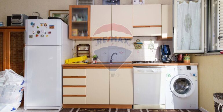 20250926182146-988747-21