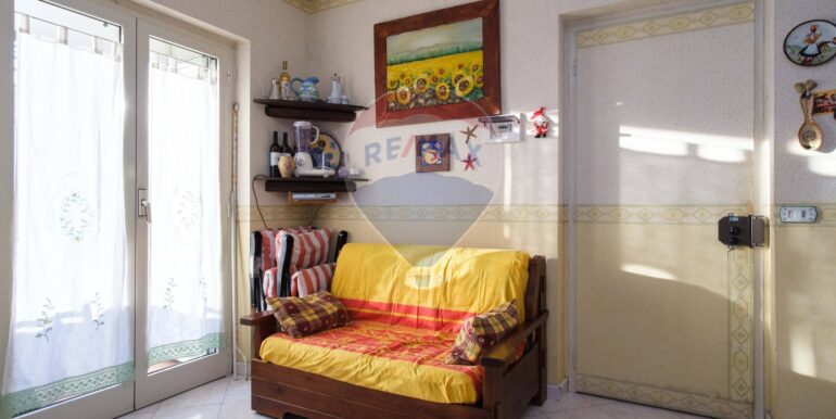 20250926182153-988747-23