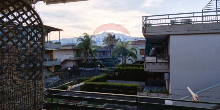 20250926182215-988747-31