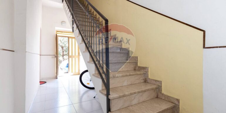 20220513173618-645205-4