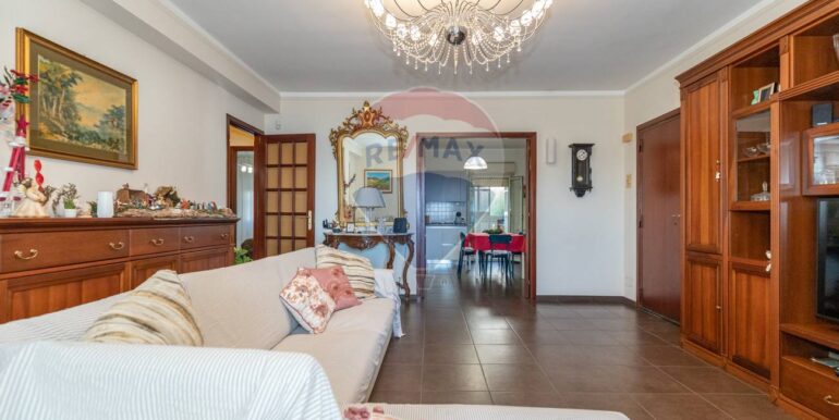 20230104201755-722471-7