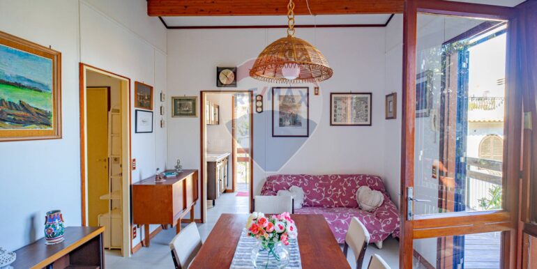 20230209183216-733399-11