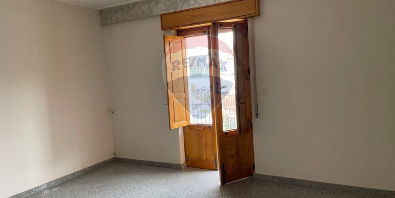 20230313195202-741777-10