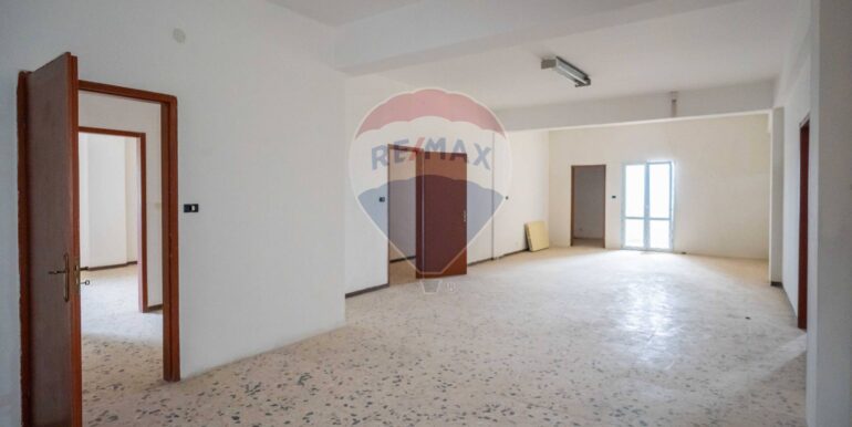 20240424122253-853800-10