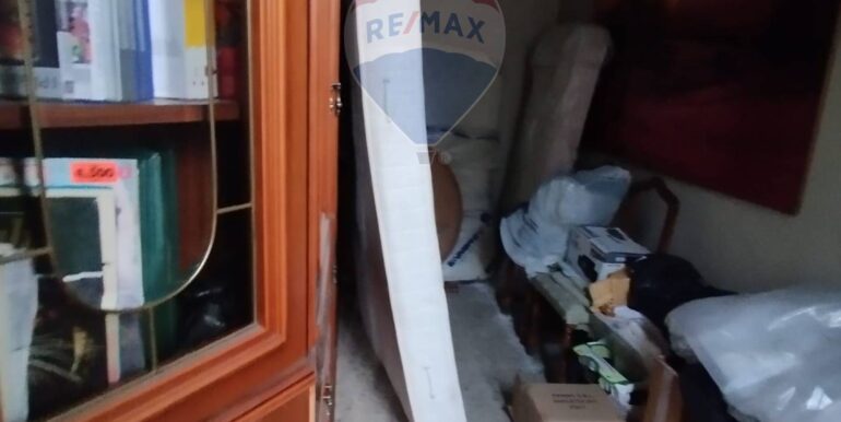 2024111882937-895411-15