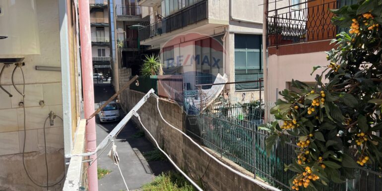 20241230200916-914872-15