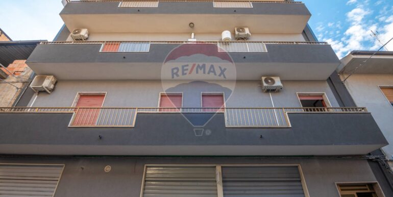 20250103210045-917233-39