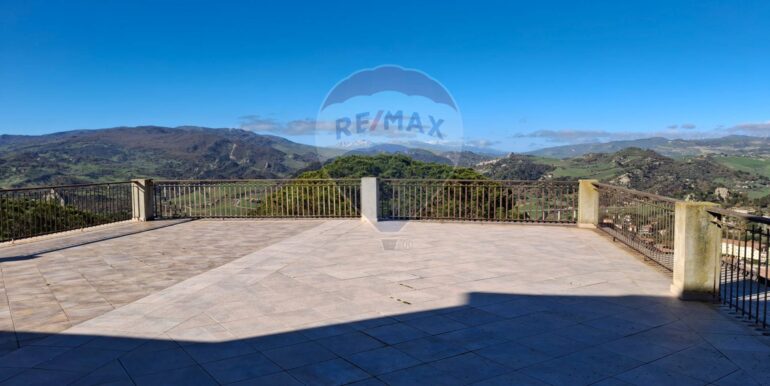 20250120152648-920031-12