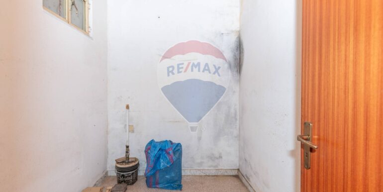 20250123182543-914391-10