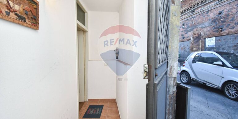 20250123214500-921899-2