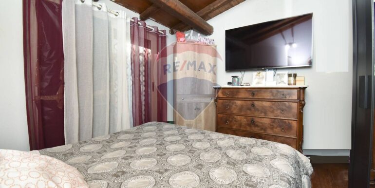 20250123214511-921899-8