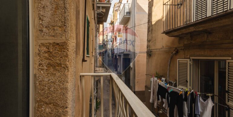 20250128151109-895716-7