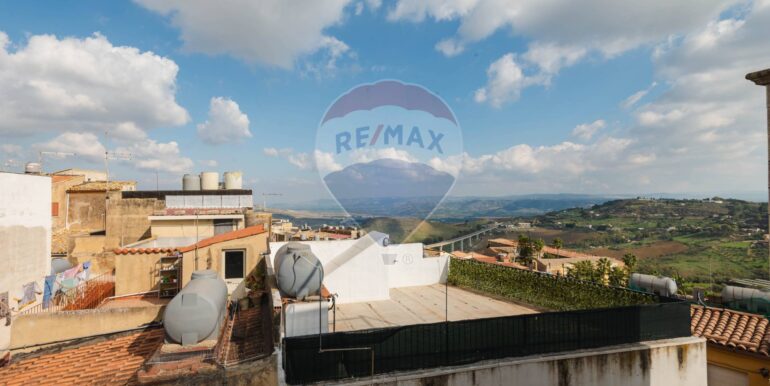 20250128151138-895716-16