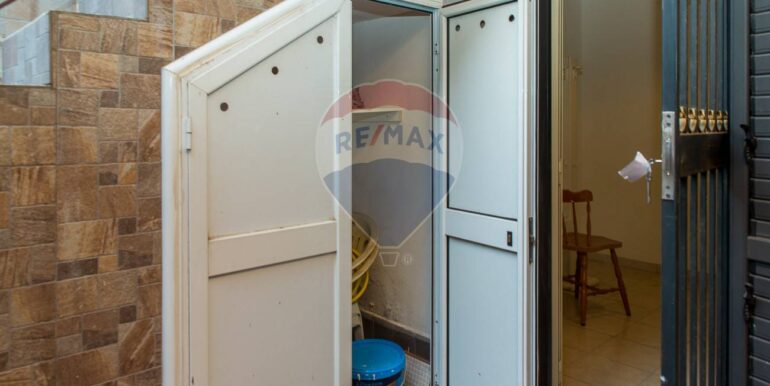 20250129103749-923043-22