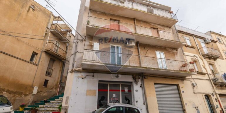 20250203233705-923304-2