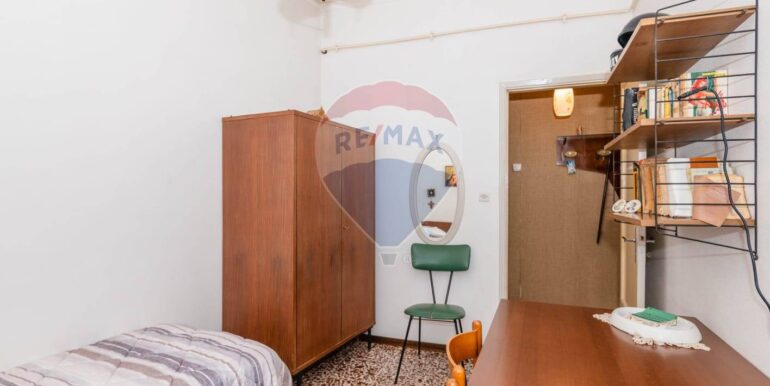 20250203233715-923304-9