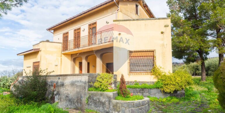 20250206184015-927893-1