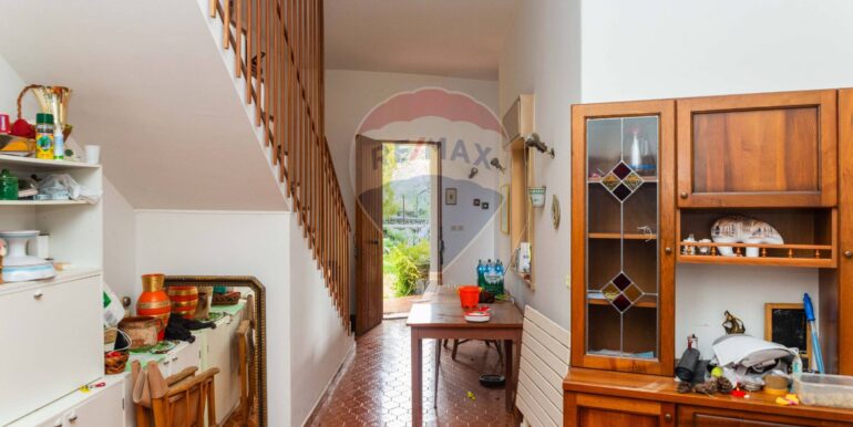 20250206184135-927893-17