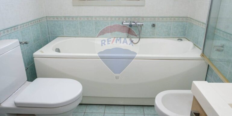 20250224185242-931557-12