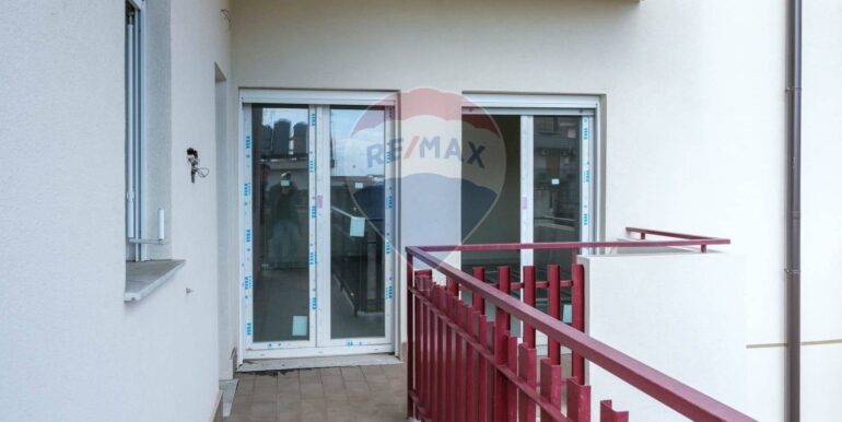 20250224185257-931557-21