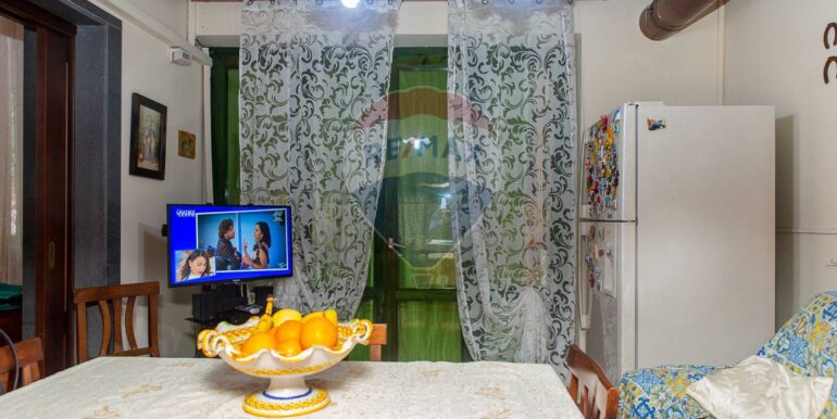 20250225213845-920713-5