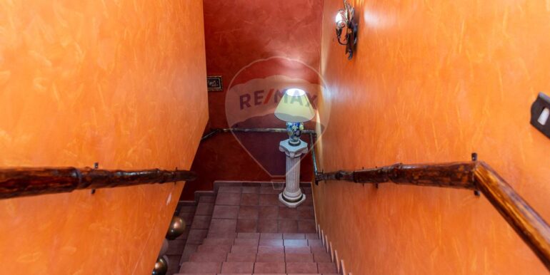 20250225213901-920713-10