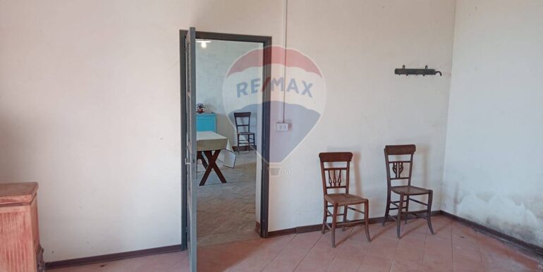 20250226165400-932601-10