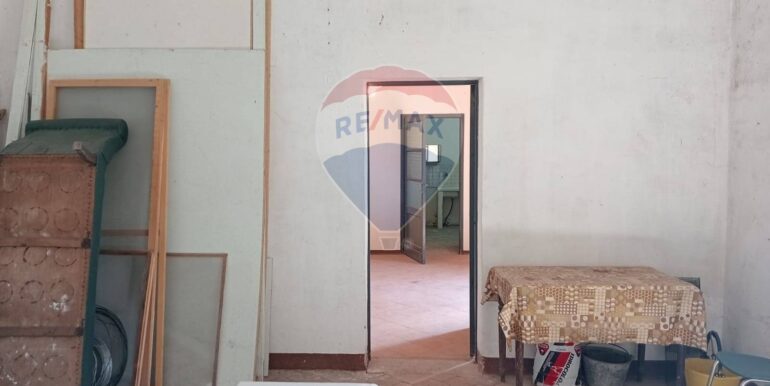 20250226165402-932601-11