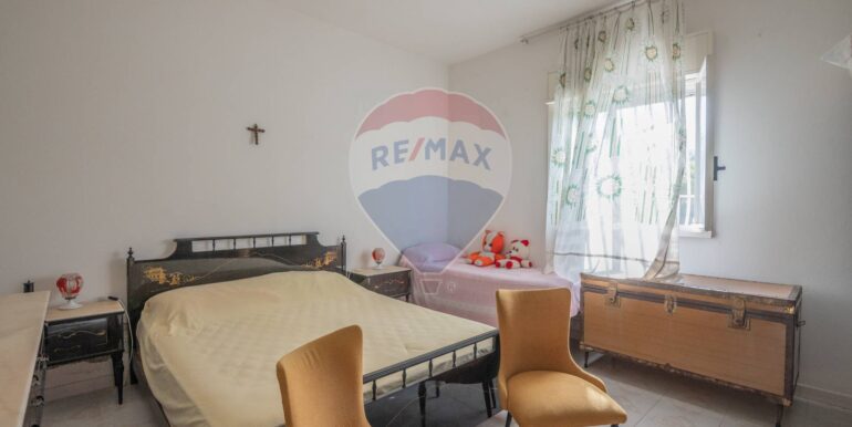 2025030595408-929121-25