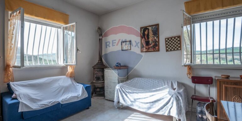 2025030595413-929121-27