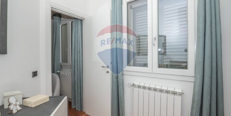 20250307125615-934552-11