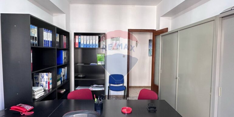 20250310181121-935556-11