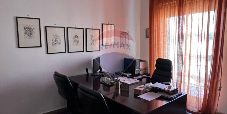 20250310181124-935556-13