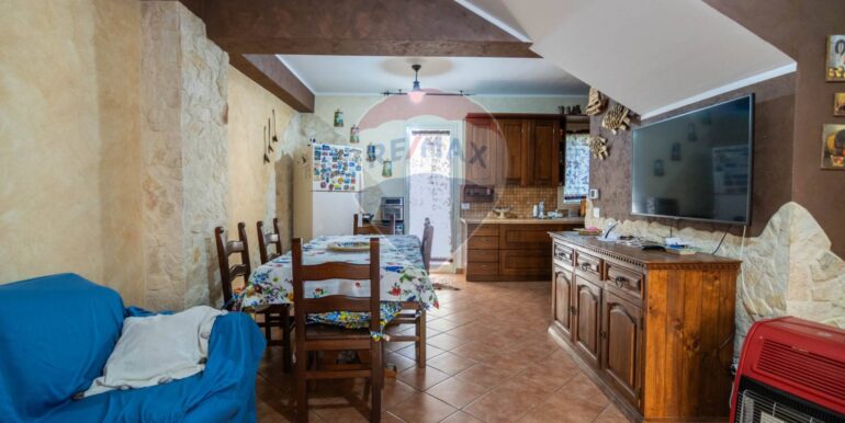 2025032070043-936293-61