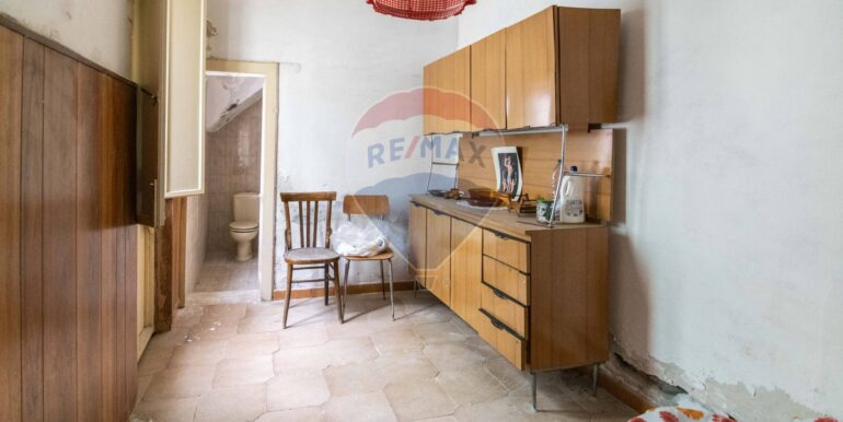 20250325175634-938821-38