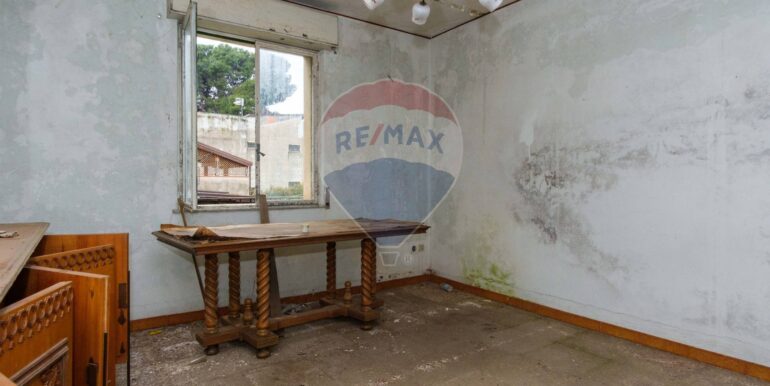 20250325182500-938878-17