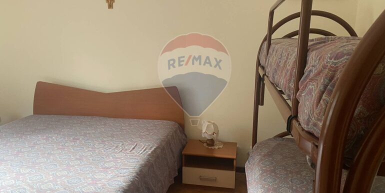 2025032991609-933553-19