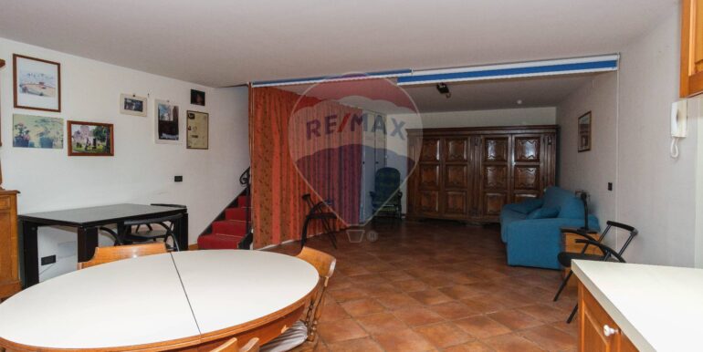 20250401173111-936627-11