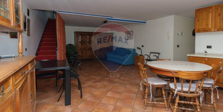 20250401173113-936627-12