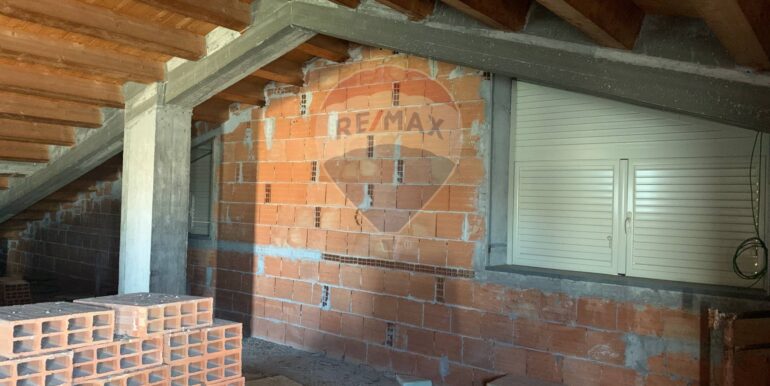 20250401174312-940219-2