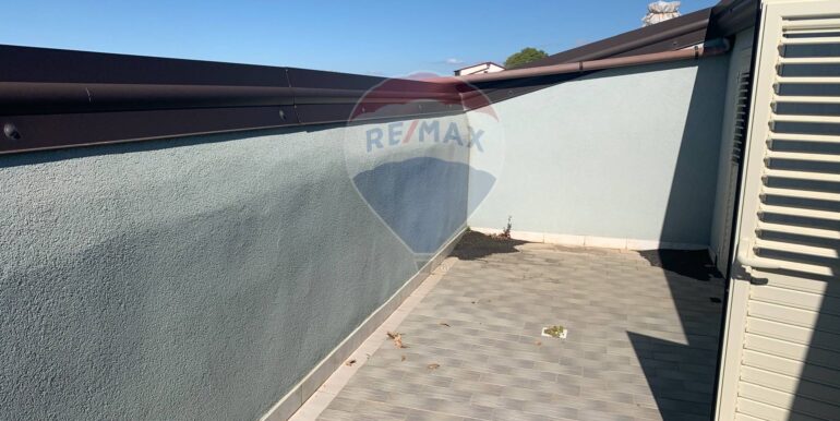 20250401174312-940219-4