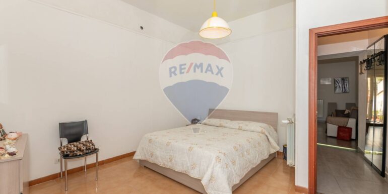 20250404182502-942084-30