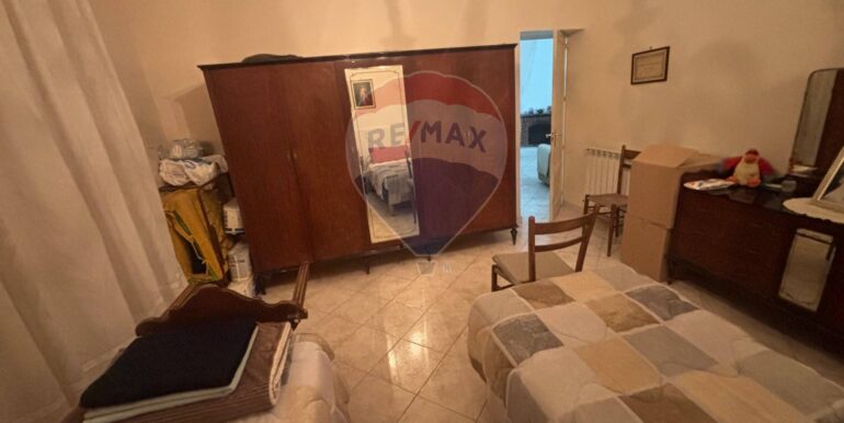 20250404231345-940594-25