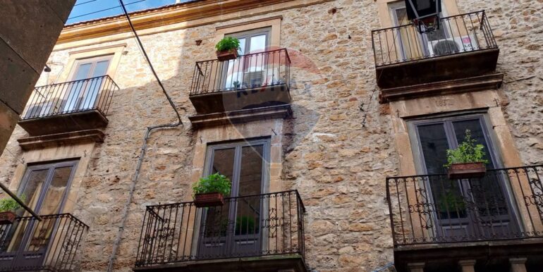 20250408233216-942881-4