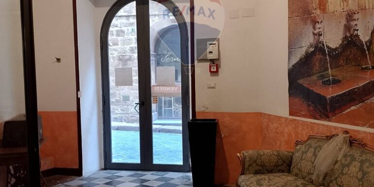 20250408233225-942881-11