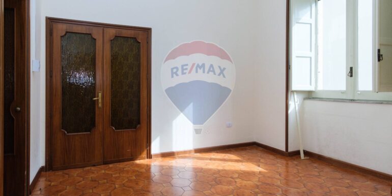 20250410180412-943285-11