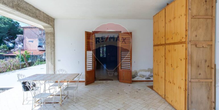 20250413182347-940428-12