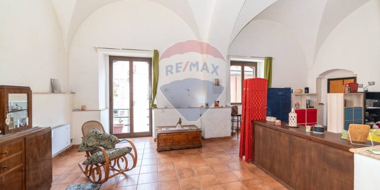 20250415190436-944141-9