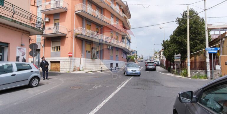 20250415193801-944147-4