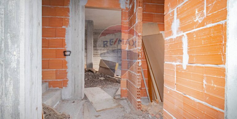 20250417131138-944480-18